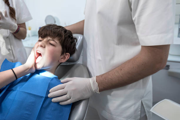Best Weekend Emergency Dentist in Emmon, AK